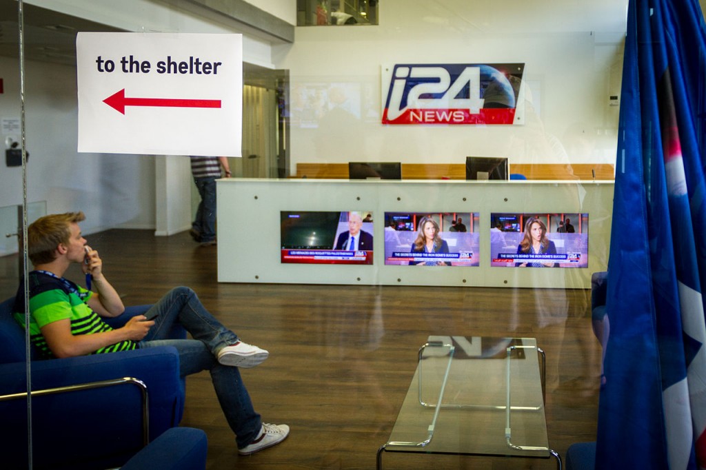 Dans sa frénésie d'acquisition, Patrick Drahi a indirectement contribuée à la non-diffusion des images de la chaîne à la télévision israélienne.